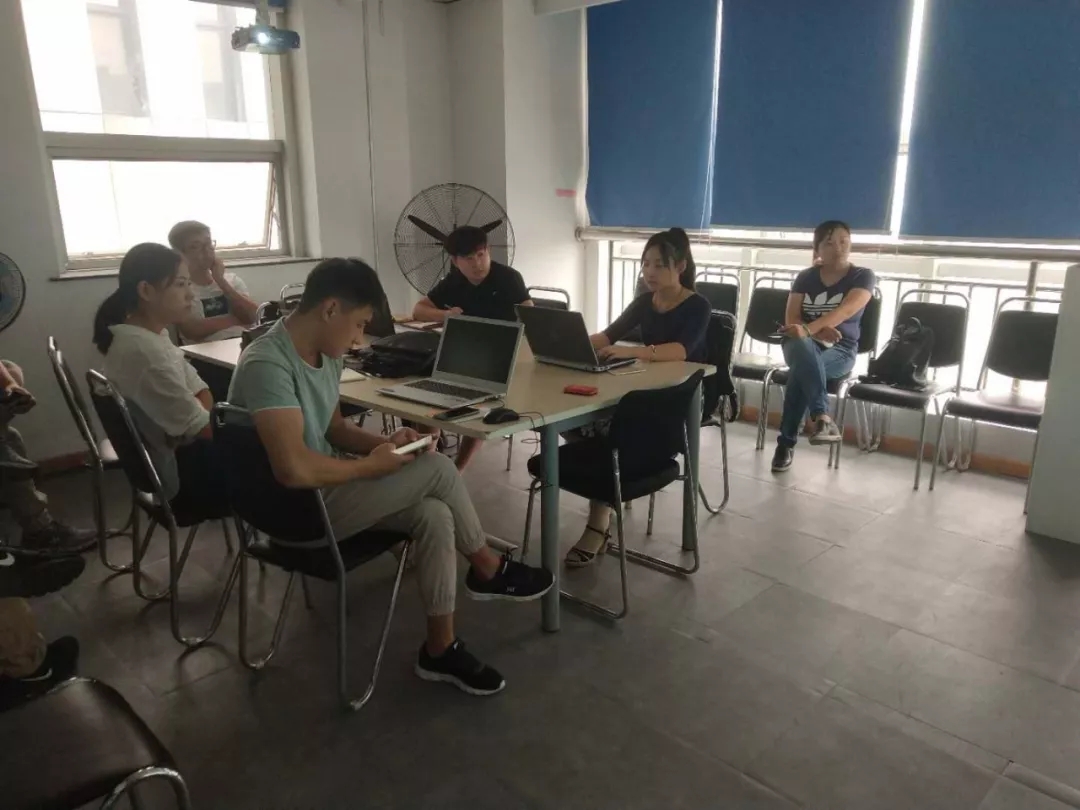 客戶操作中