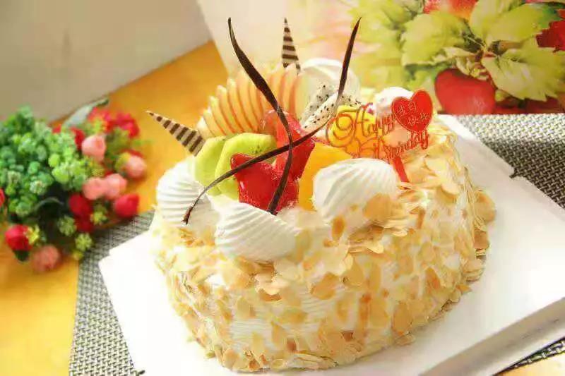 嵊燦科技祝福3月家人生日快樂