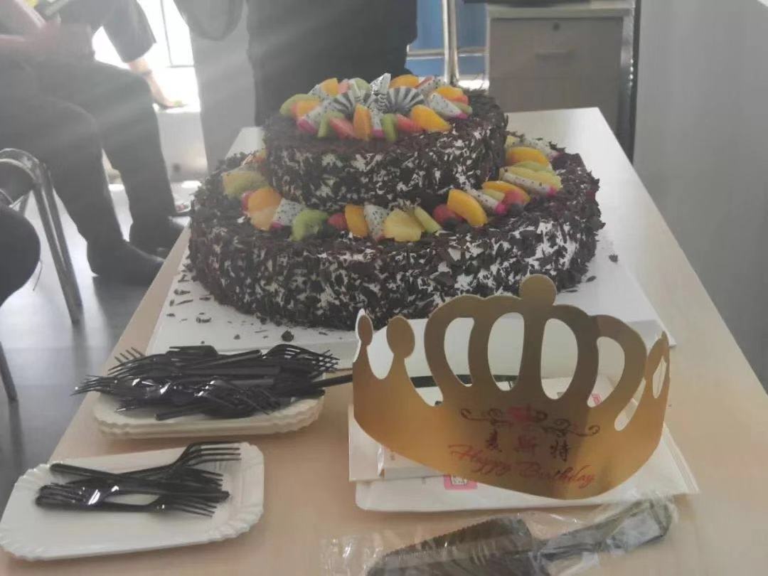 嵊燦科技7月生日會